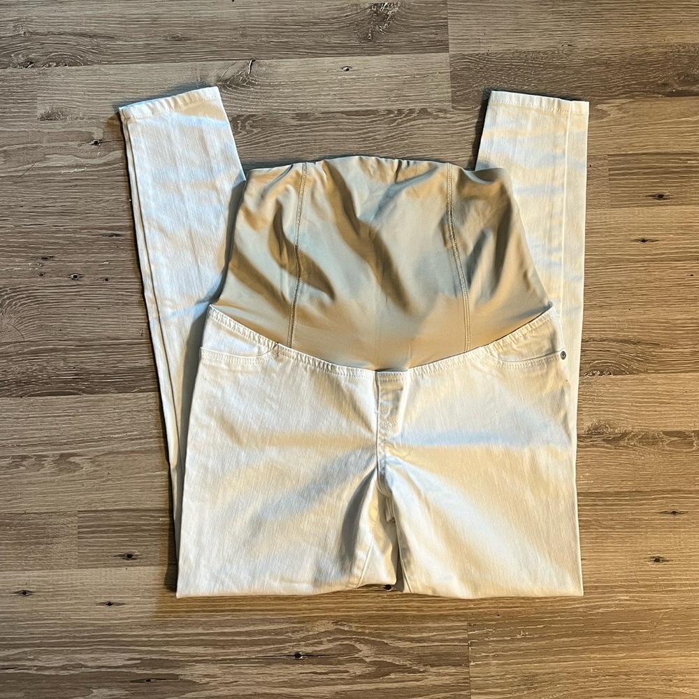 White skinny maternity jeans